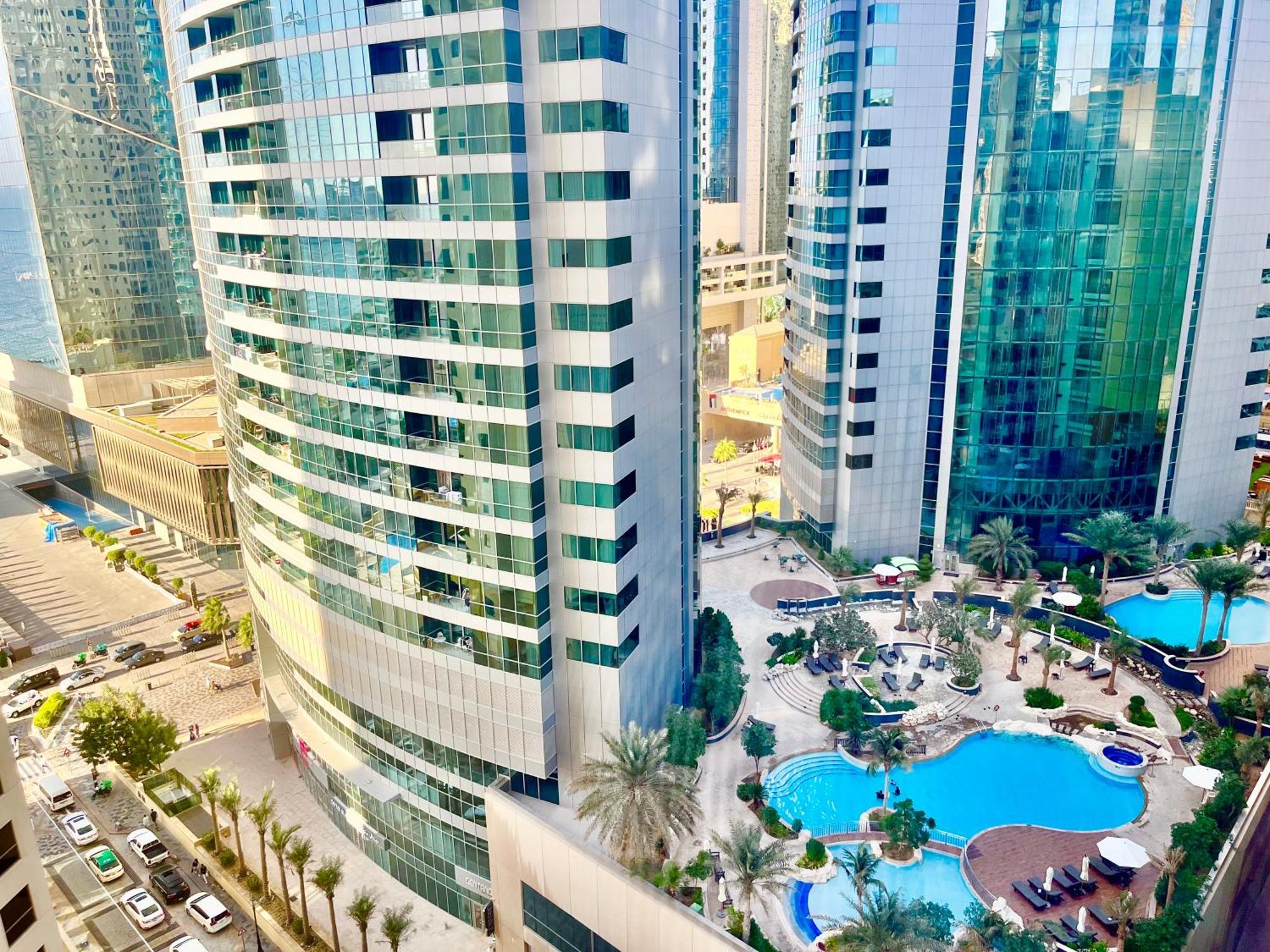 One Bedroom Apartment Available In Front Of Marina Beach Dubaj Kültér fotó